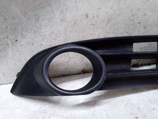 bontott VW TOURAN Bal Ködlámpa Rács