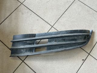 bontott VW TOURAN Bal Ködlámpa Rács