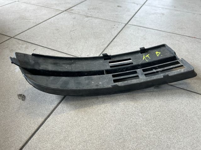 bontott VW TOURAN Bal Ködlámpa Rács