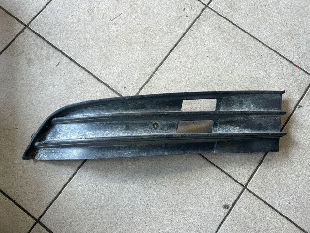 bontott VW TOURAN Bal Ködlámpa Rács