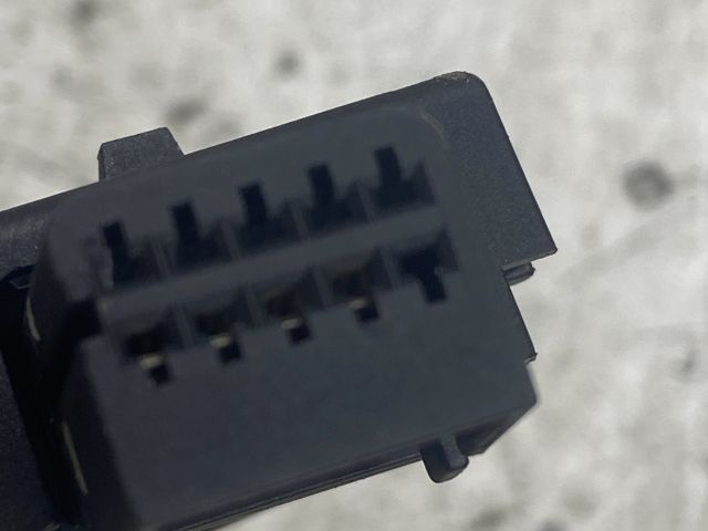 bontott VW TOURAN Bal Kormánykapcsoló Irányjelző