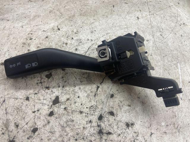 bontott VW TOURAN Bal Kormánykapcsoló Irányjelző