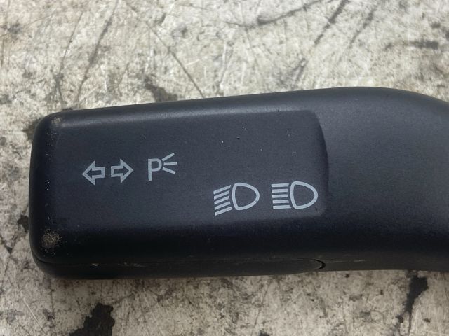 bontott VW TOURAN Bal Kormánykapcsoló Irányjelző