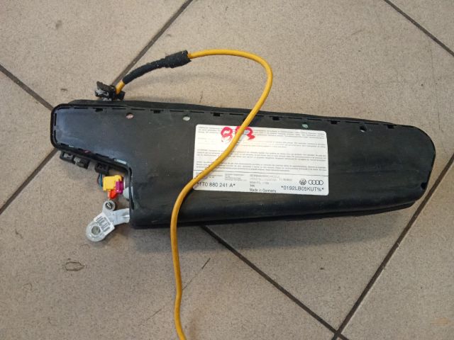 bontott VW TOURAN Bal Oldallégzsák