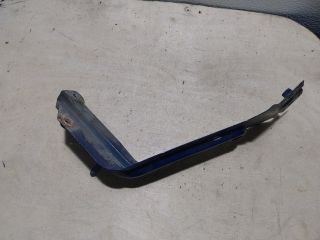 bontott VW TOURAN Bal Sárvédő Oldaltartó