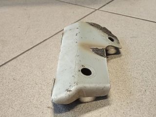 bontott VW TOURAN Bal Sárvédő Oldaltartó