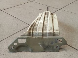 bontott VW TOURAN Bal Sárvédő Oldaltartó