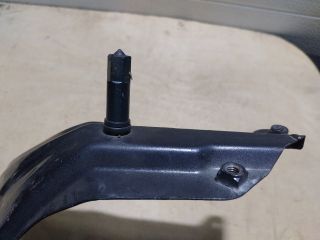 bontott VW TOURAN Bal Sárvédő Oldaltartó