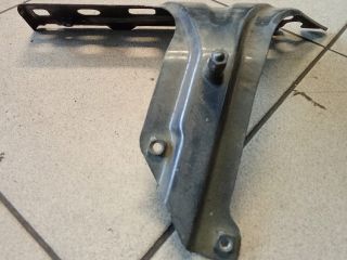 bontott VW TOURAN Bal Sárvédő Oldaltartó