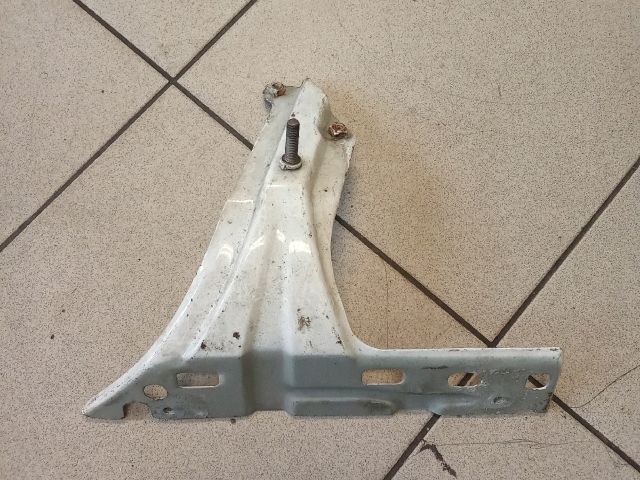 bontott VW TOURAN Bal Sárvédő Oldaltartó