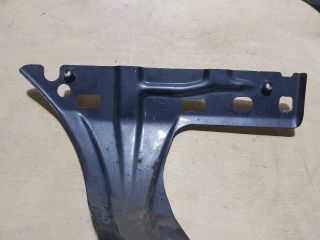 bontott VW TOURAN Bal Sárvédő Oldaltartó