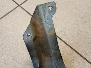 bontott VW TOURAN Bal Sárvédő Oldaltartó