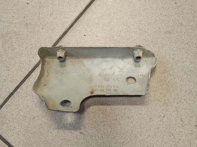 bontott VW TOURAN Bal Sárvédő Oldaltartó