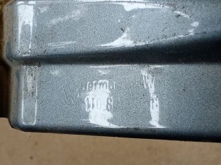 bontott VW TOURAN Bal Sárvédő Oldaltartó