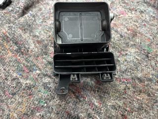 bontott VW TOURAN Bal Szellőző