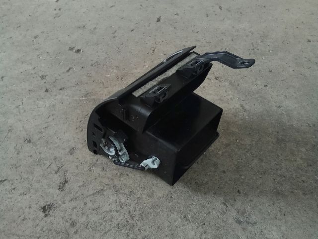 bontott VW TOURAN Bal Szellőző