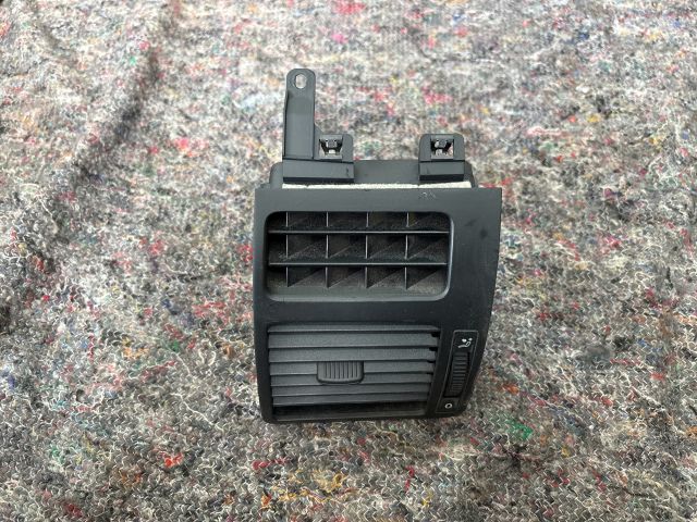 bontott VW TOURAN Bal Szellőző