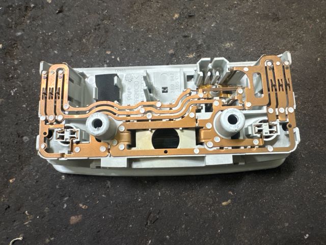 bontott VW TOURAN Beltér Világítás Első