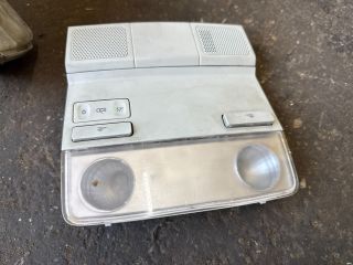 bontott VW TOURAN Beltér Világítás Első