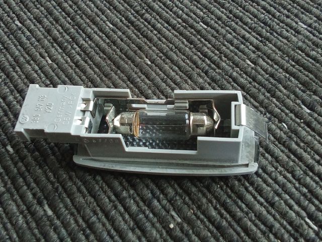 bontott VW TOURAN Beltér Világítás Első