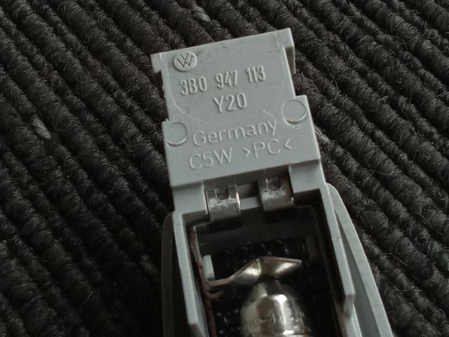 bontott VW TOURAN Beltér Világítás Első