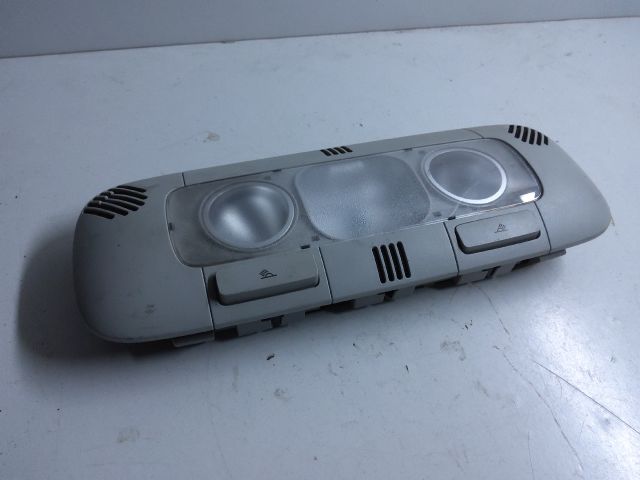 bontott VW TOURAN Beltér Világítás Hátsó