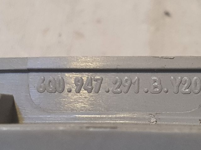 bontott VW TOURAN Beltér Világítás Hátsó