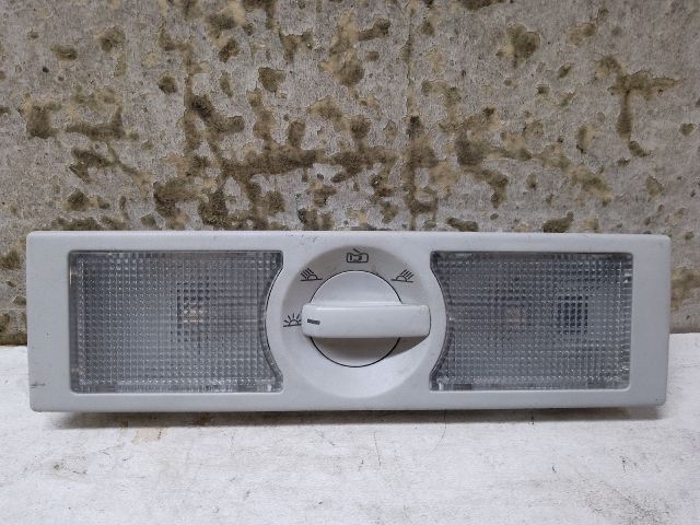 bontott VW TOURAN Beltér Világítás Hátsó