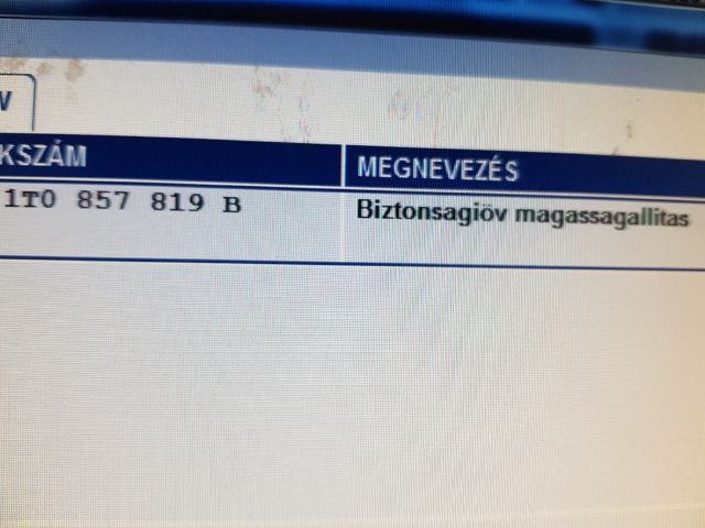 bontott VW TOURAN Biztonsági Öv Magasság Állító