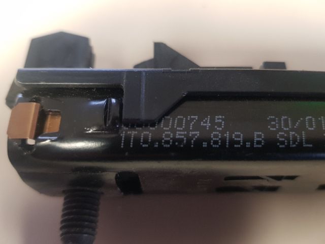 bontott VW TOURAN Biztonsági Öv Magasság Állító