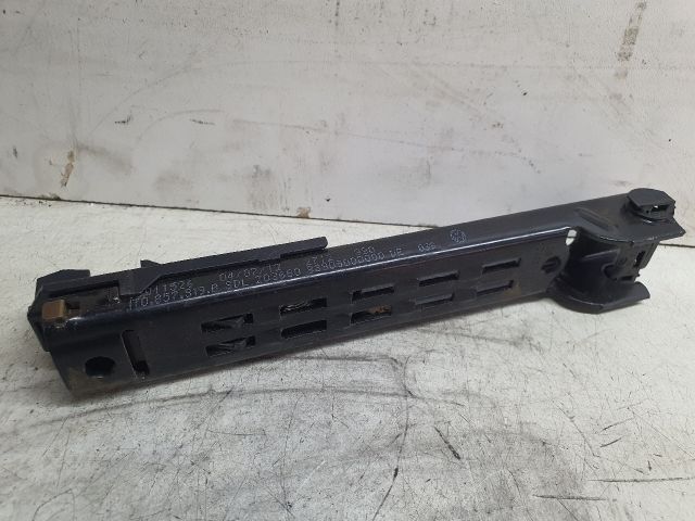 bontott VW TOURAN Biztonsági Öv Magasság Állító