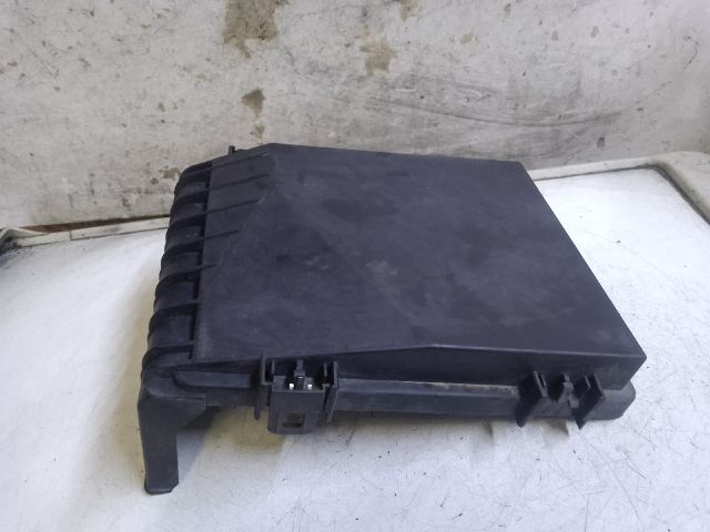 bontott VW TOURAN Biztosítéktábla Fedél