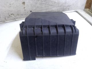 bontott VW TOURAN Biztosítéktábla Fedél