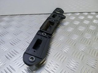 bontott VW TOURAN Csomagtér Nyitó Kar / Gomb