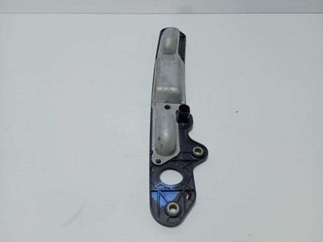 bontott VW TOURAN Csomagtér Nyitó Kar / Gomb