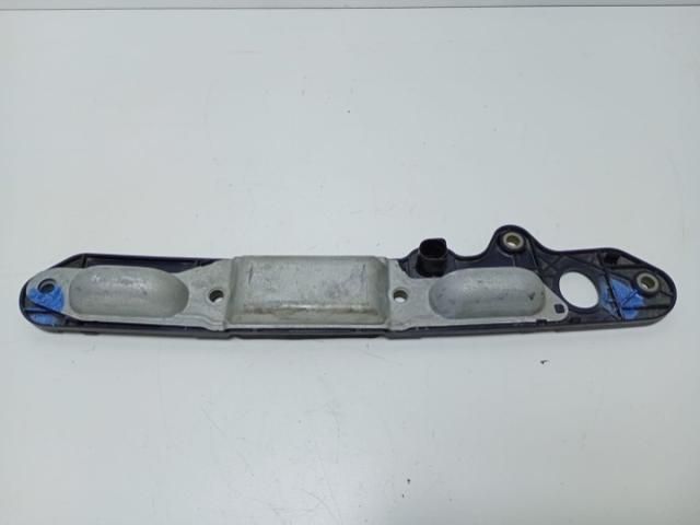 bontott VW TOURAN Csomagtér Nyitó Kar / Gomb