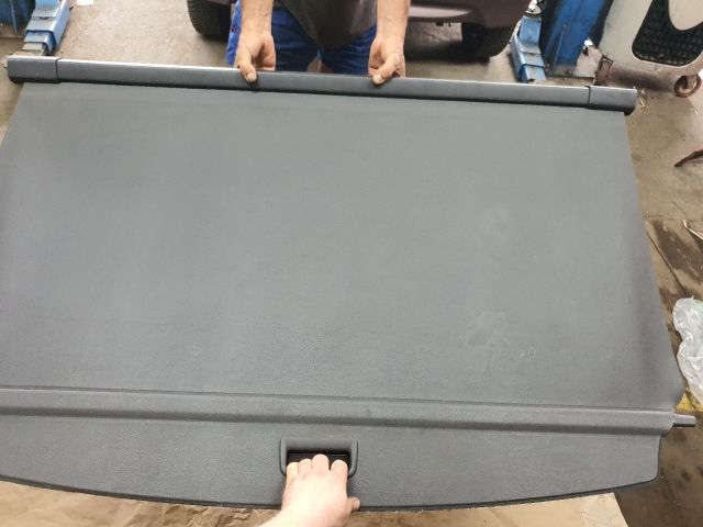 bontott VW TOURAN Csomagtér Roló