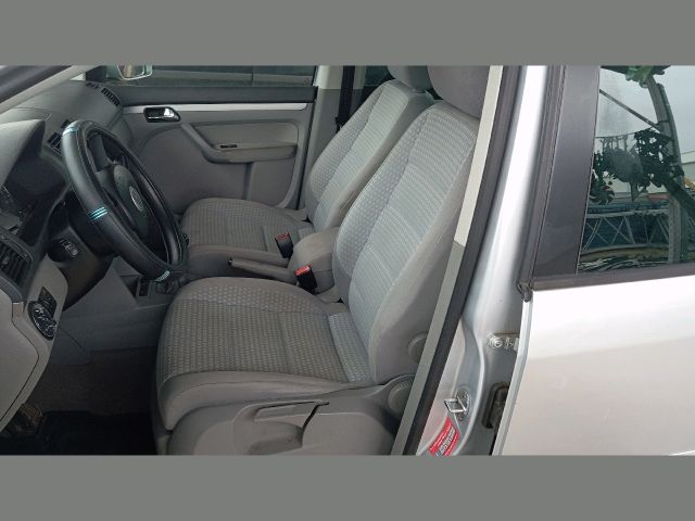 bontott VW TOURAN Csomagtér Világítás