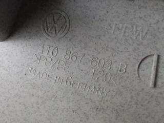 bontott VW TOURAN Csomagtérajtó Burkolat Felső