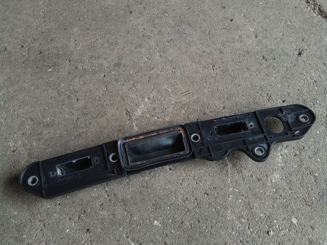 bontott VW TOURAN Csomagtérajtó Kapcsoló