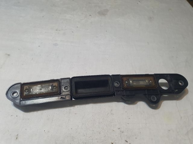 bontott VW TOURAN Csomagtérajtó Kilincs