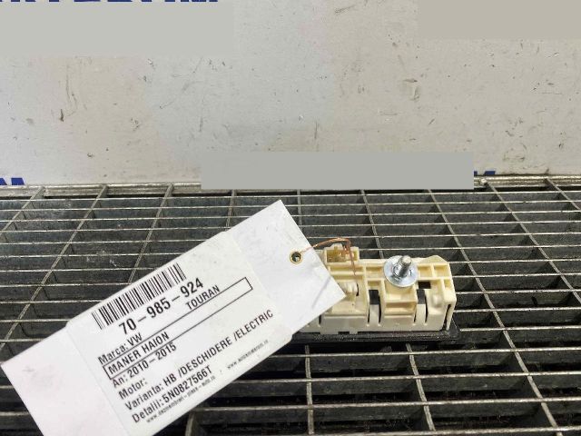 bontott VW TOURAN Csomagtérajtó Kilincs