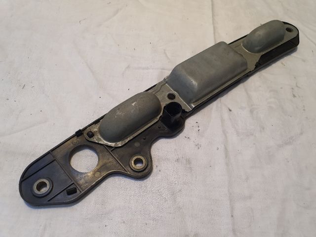 bontott VW TOURAN Csomagtérajtó Kilincs