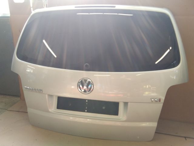 bontott VW TOURAN Csomagtérajtó (Részeivel)