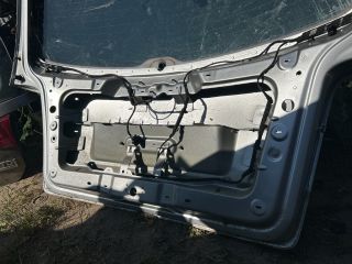 bontott VW TOURAN Csomagtérajtó (Részeivel)