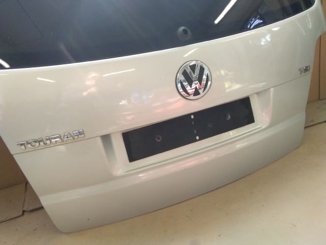 bontott VW TOURAN Csomagtérajtó (Részeivel)