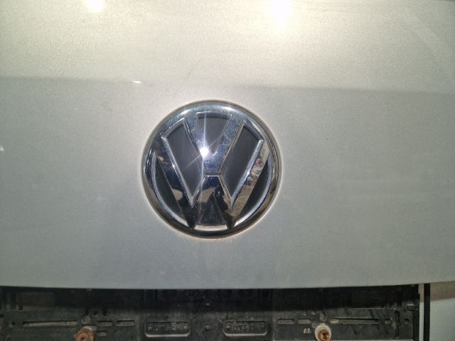 bontott VW TOURAN Csomagtérajtó (Részeivel)