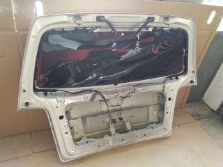 bontott VW TOURAN Csomagtérajtó (Részeivel)