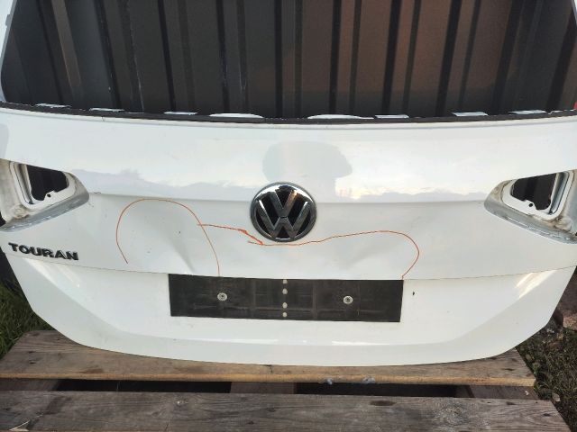 bontott VW TOURAN Csomagtérajtó (Üres lemez)