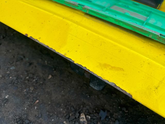 bontott VW TOURAN Csomagtérajtó (Üres lemez)